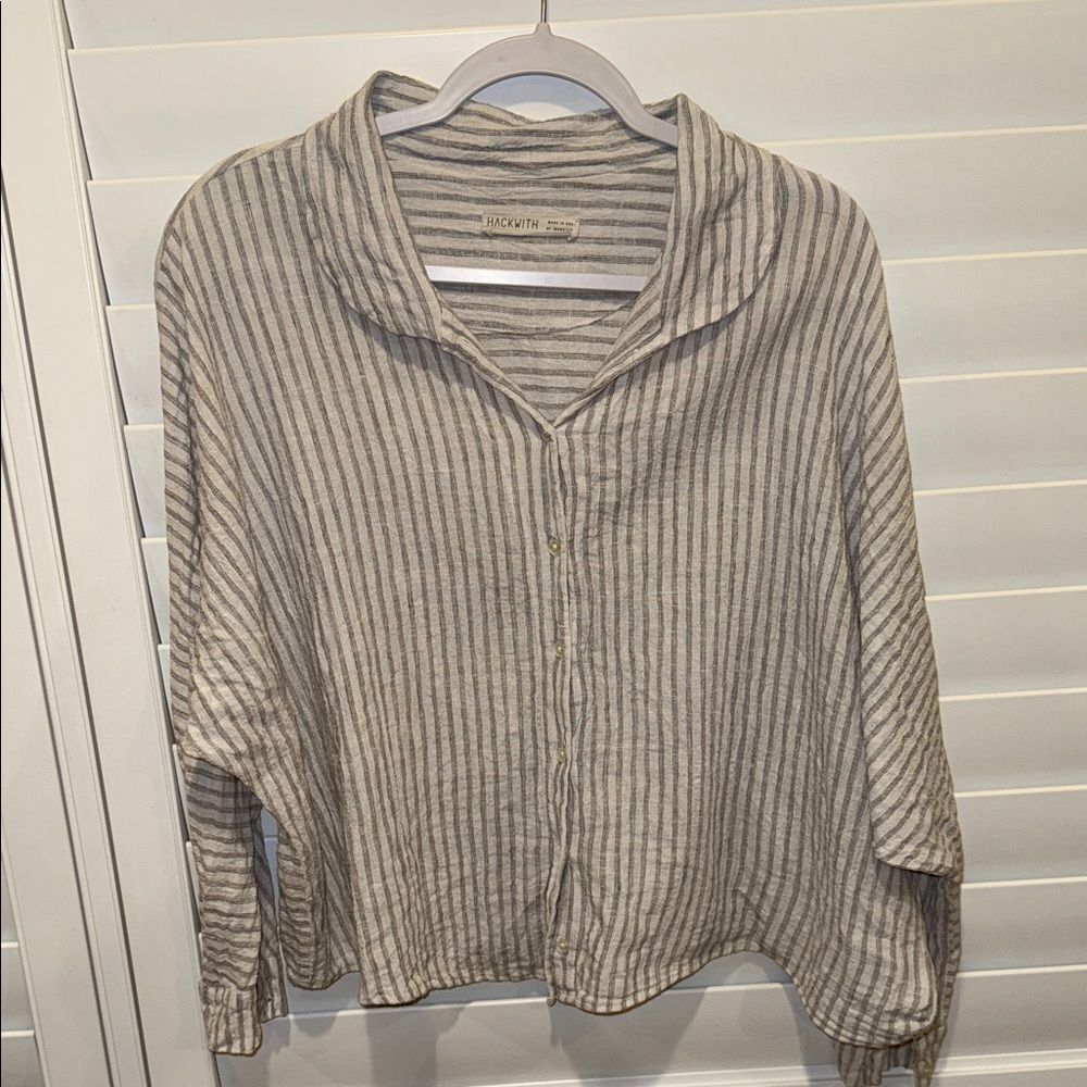 Hackwith Design House Elegant Striped Button Down… - image 1
